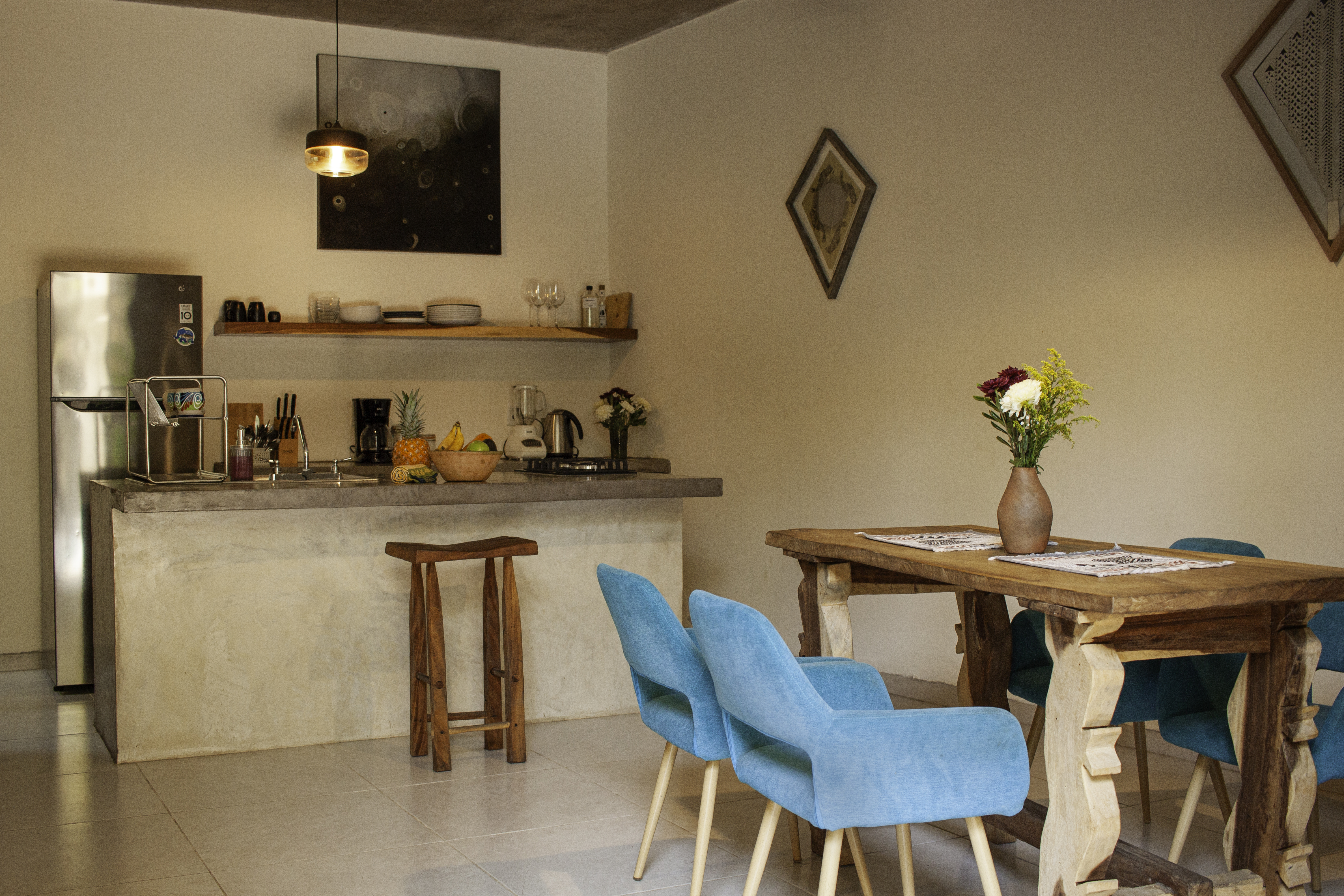 Charming House with Pool, Mango Tree & Sea Views, 3 Minutes from the Beach close to La Punta