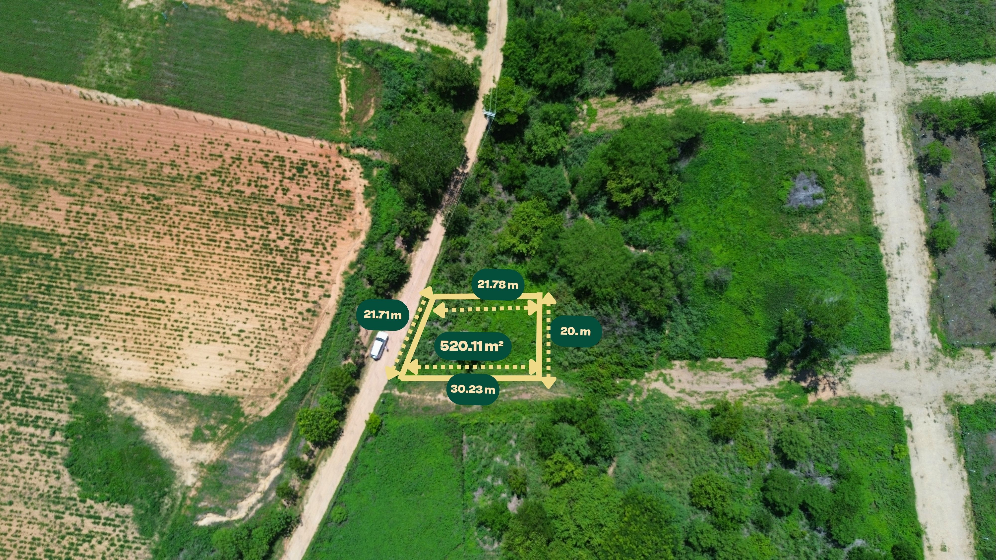 Corner Lot just 540 Meters from a Pristine Beach, 35 Minutes from Puerto Escondido